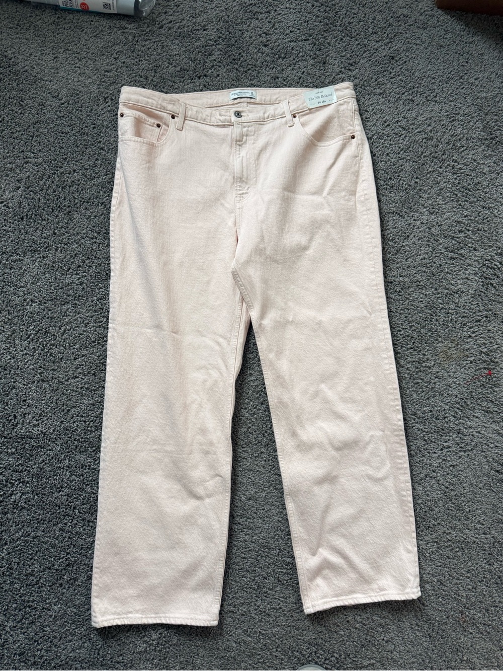 woman’s abercrombie and fitch Light Cream Straight-Leg Jeans 90s relaxed